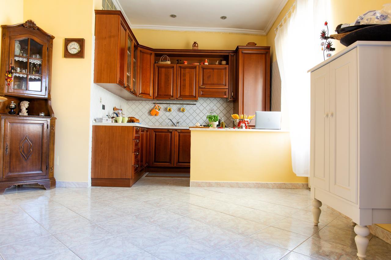 B&B Casa Fusco Фонди Экстерьер фото