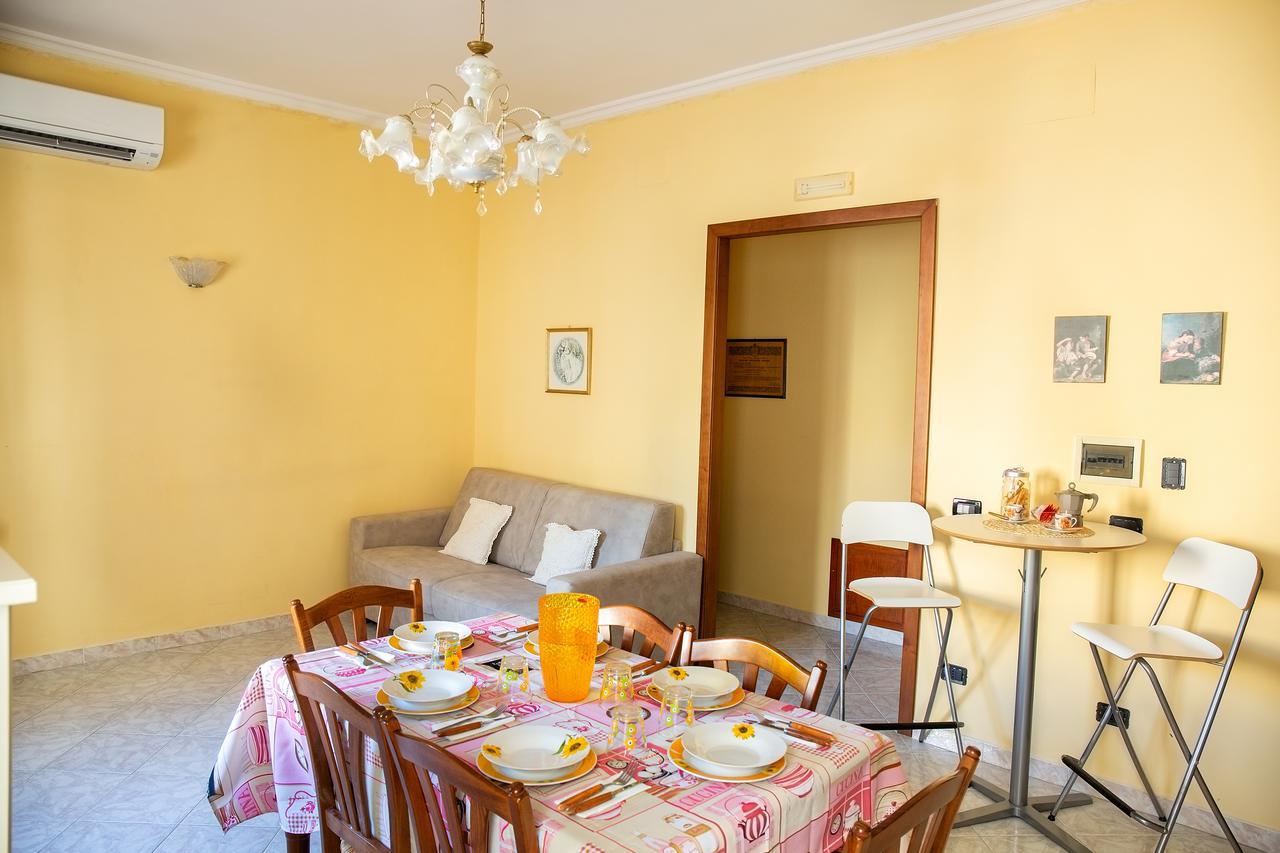 B&B Casa Fusco Фонди Экстерьер фото
