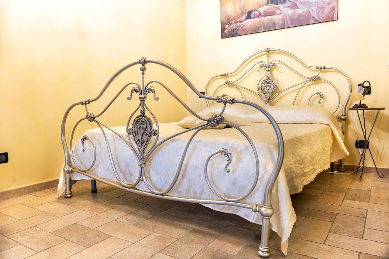 B&B Casa Fusco Фонди Экстерьер фото