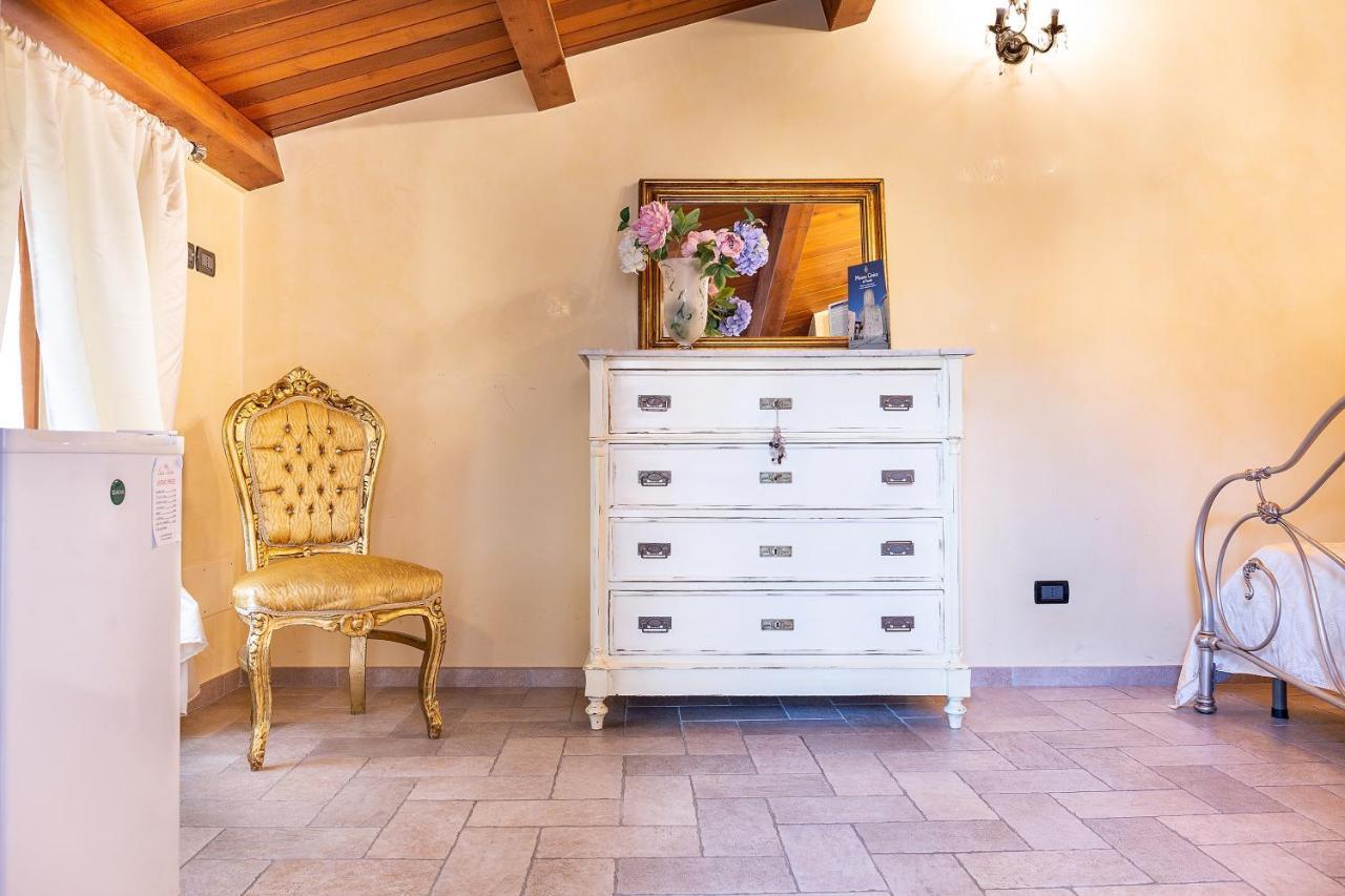 B&B Casa Fusco Фонди Экстерьер фото